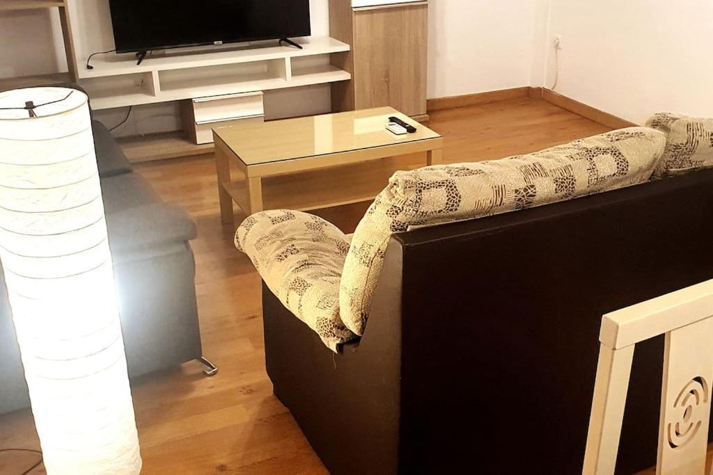 2F, Aire Acondic, 80M2, 2 Dormitorios, 4 Huespedes, Wifi Gratis La Línea de la Concepción 외부 사진