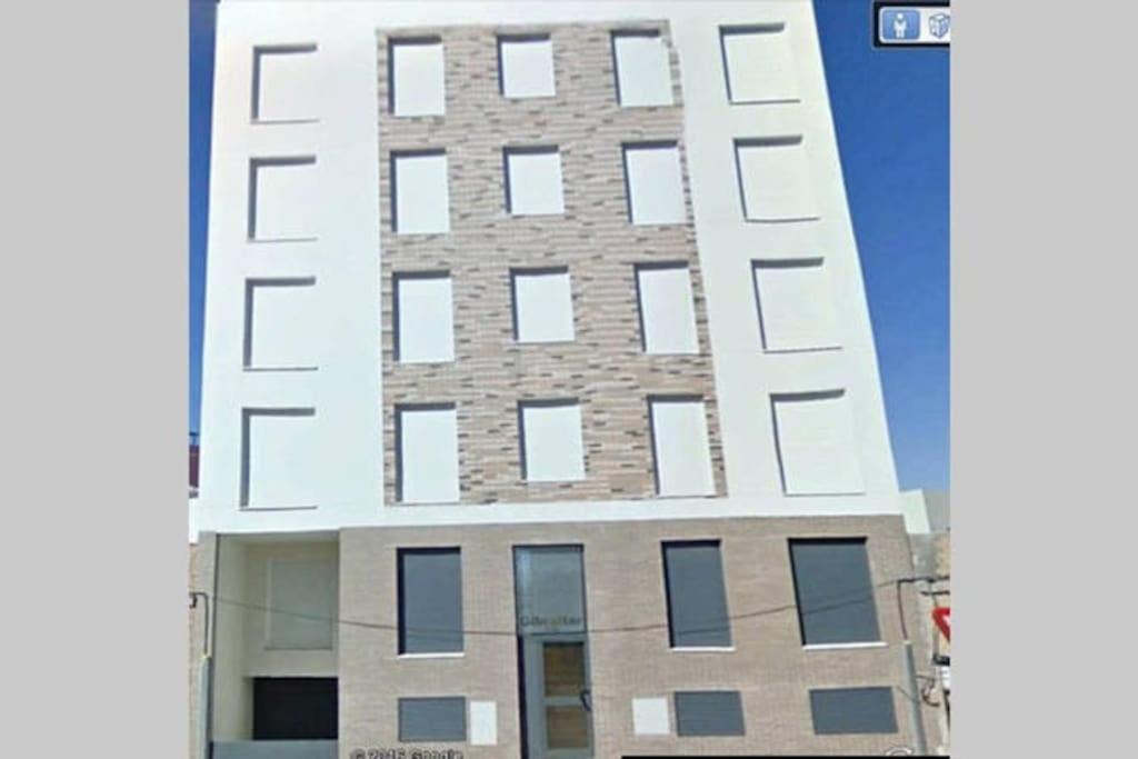 2F, Aire Acondic, 80M2, 2 Dormitorios, 4 Huespedes, Wifi Gratis La Línea de la Concepción 외부 사진